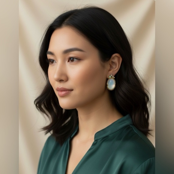 Vintage Mid-Century Moonstone & Rhinestone Clip-On Earrings - Picture 2 of 11